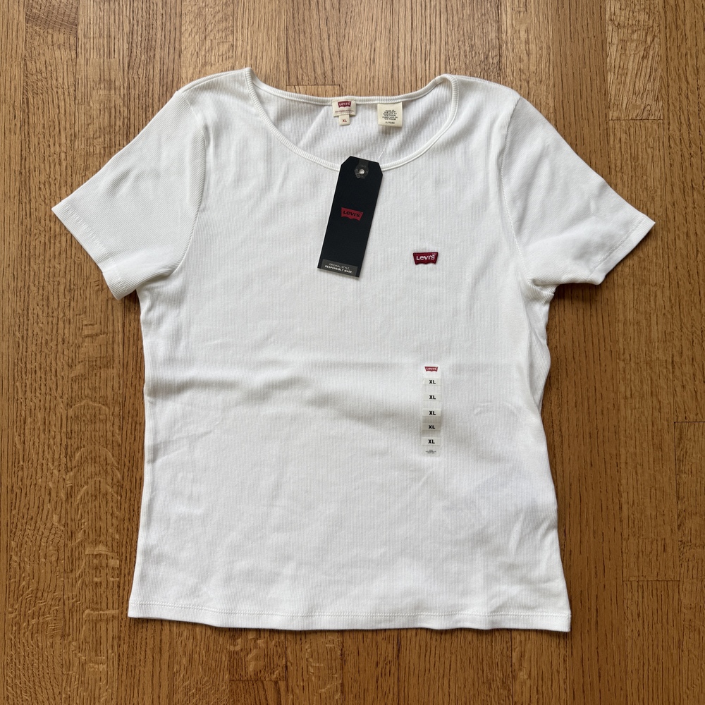 Levi's Womens Ribbed Knit Tshirt